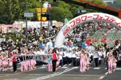 面接担当のつぶやき2015/05/03 15:06の投稿「フラワーフェスティバル」