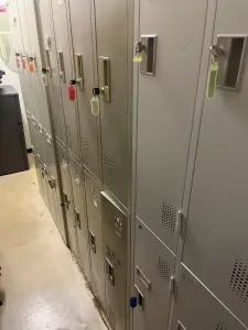 面接担当のつぶやき2025/12/09 13:24の投稿「ロッカー完備」